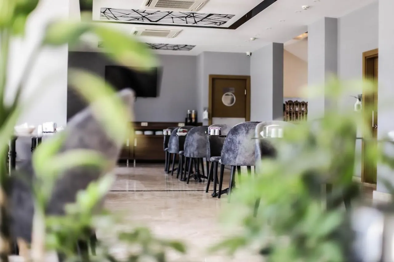 Hakcan Hotel Измир Турция