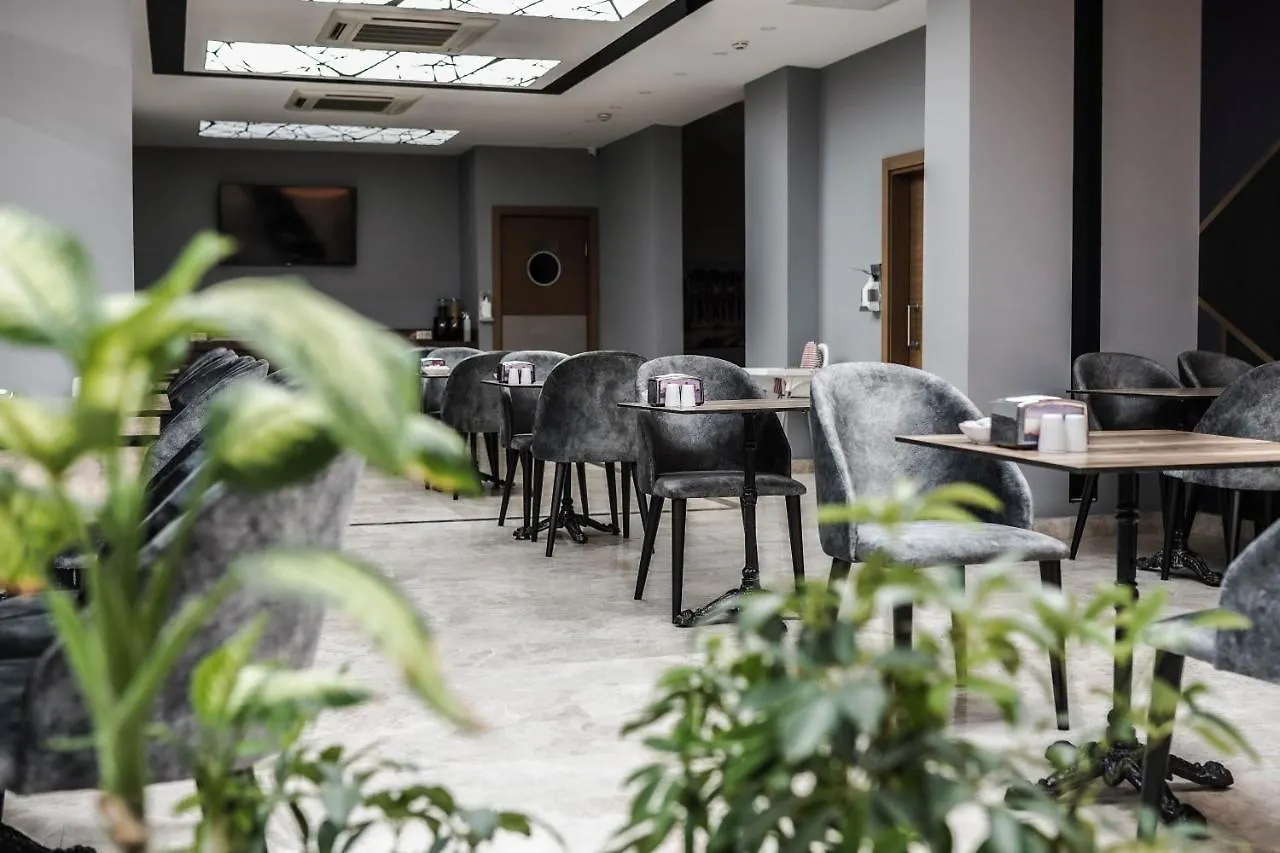 Hakcan Hotel Измир