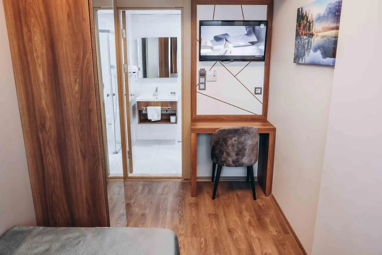 Hakcan Hotel Измир 3*,  Турция