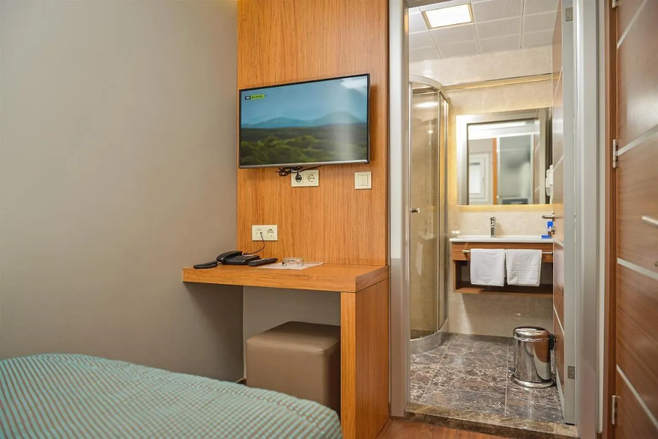 ***  Hakcan Hotel Измир Турция